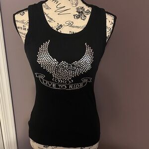 Chic Black Tank Top with Silver Wing Design